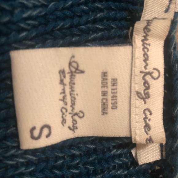 American Rag asymmetrical sweater size S. - Picture 3 of 4